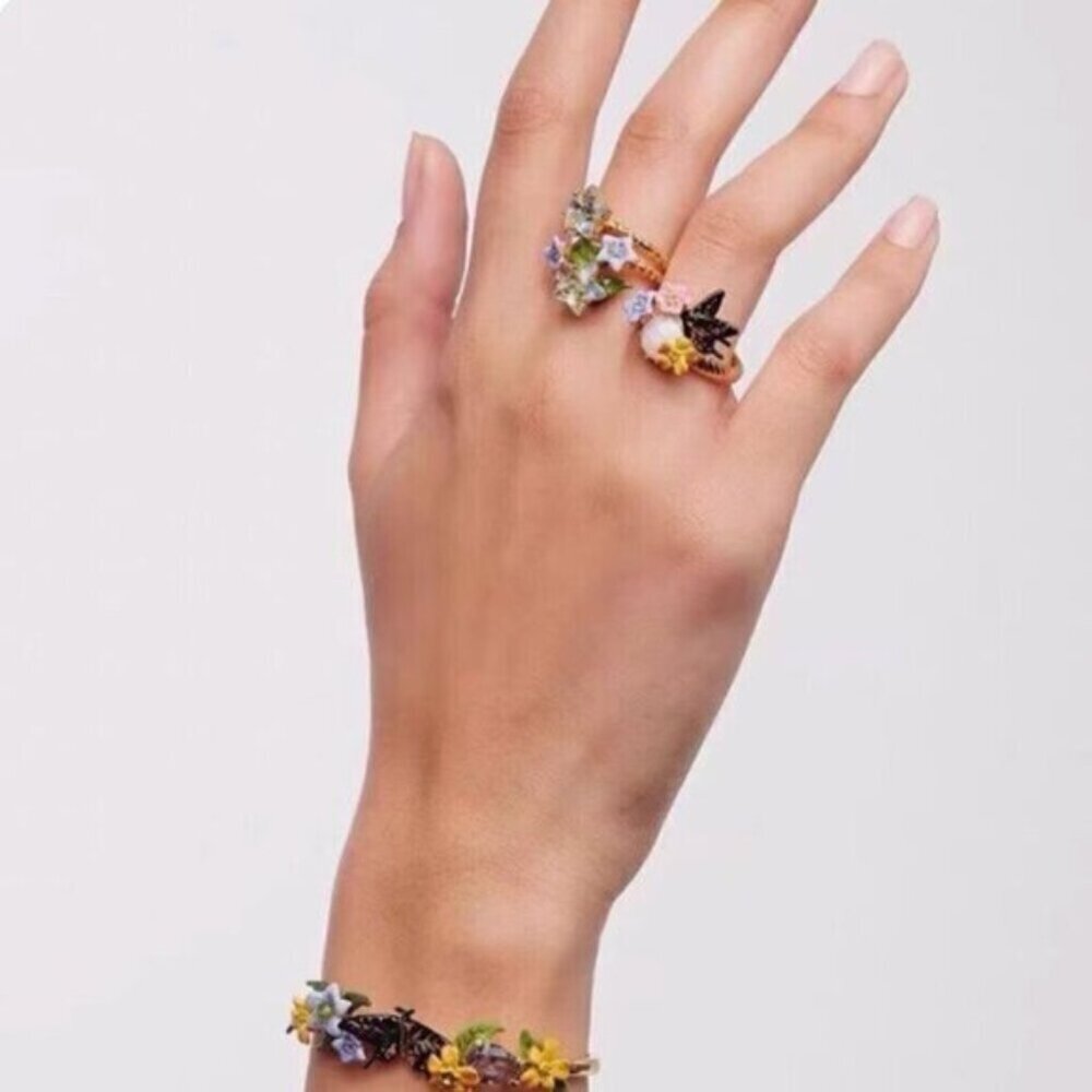 LES NEREIDES Faceted star and blue jasmine flower adjustable you and me ring - Picture 5 of 6